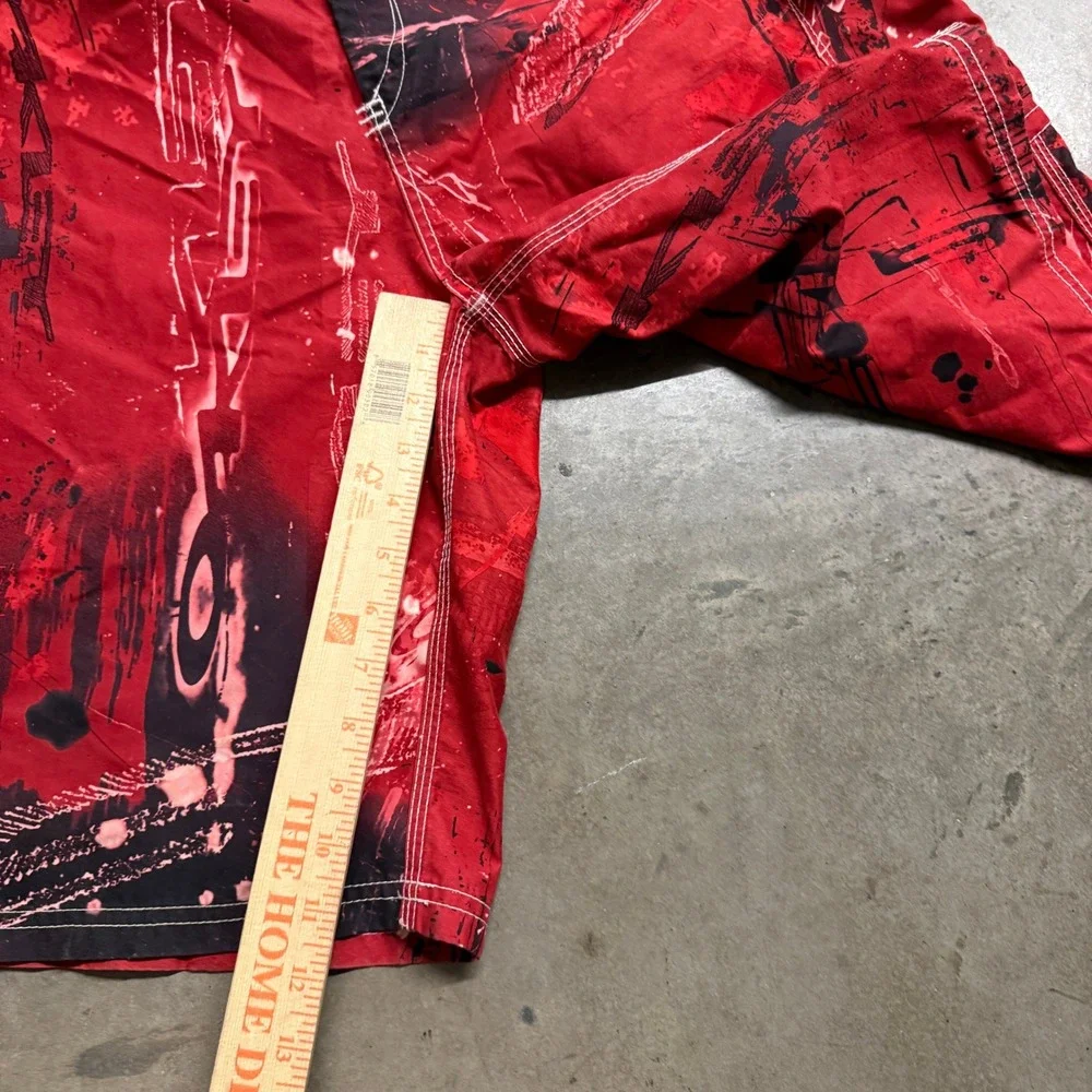 Oakley Board Shorts‎ Mens 34 Red Black Abstract Graphic Swim Trunks Cargo Pocket
